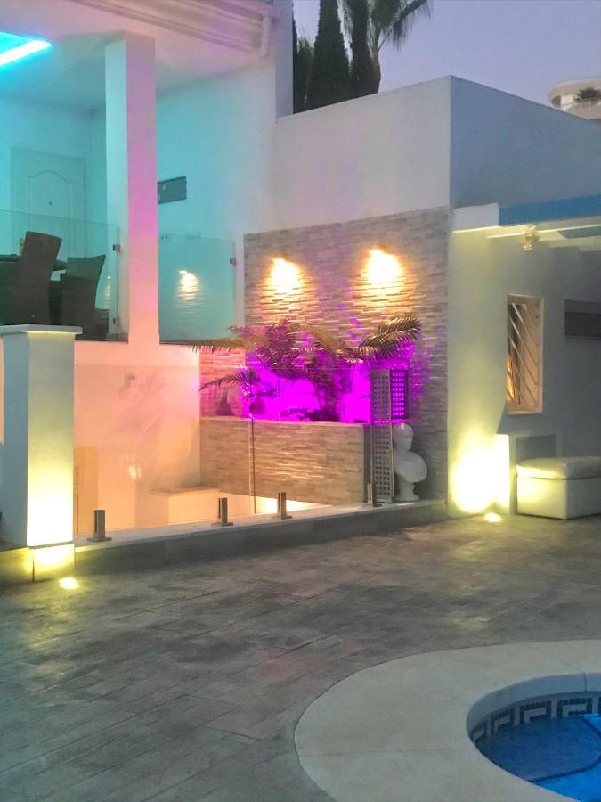 Vetori Benalmadada * Benalmádena